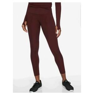 Athleta Challenge 7/8 Tight Leggings